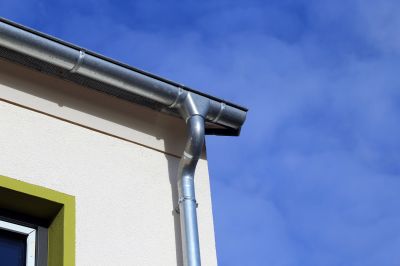 Commercial Gutter Service detail